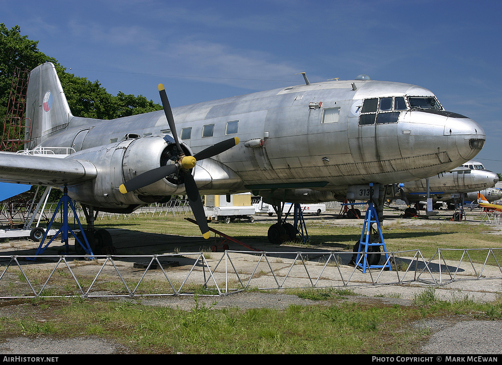 Aircraft Photo of 3133 | Avia Av-14T | Czechoslovakia - Air Force | AirHistory.net #179434