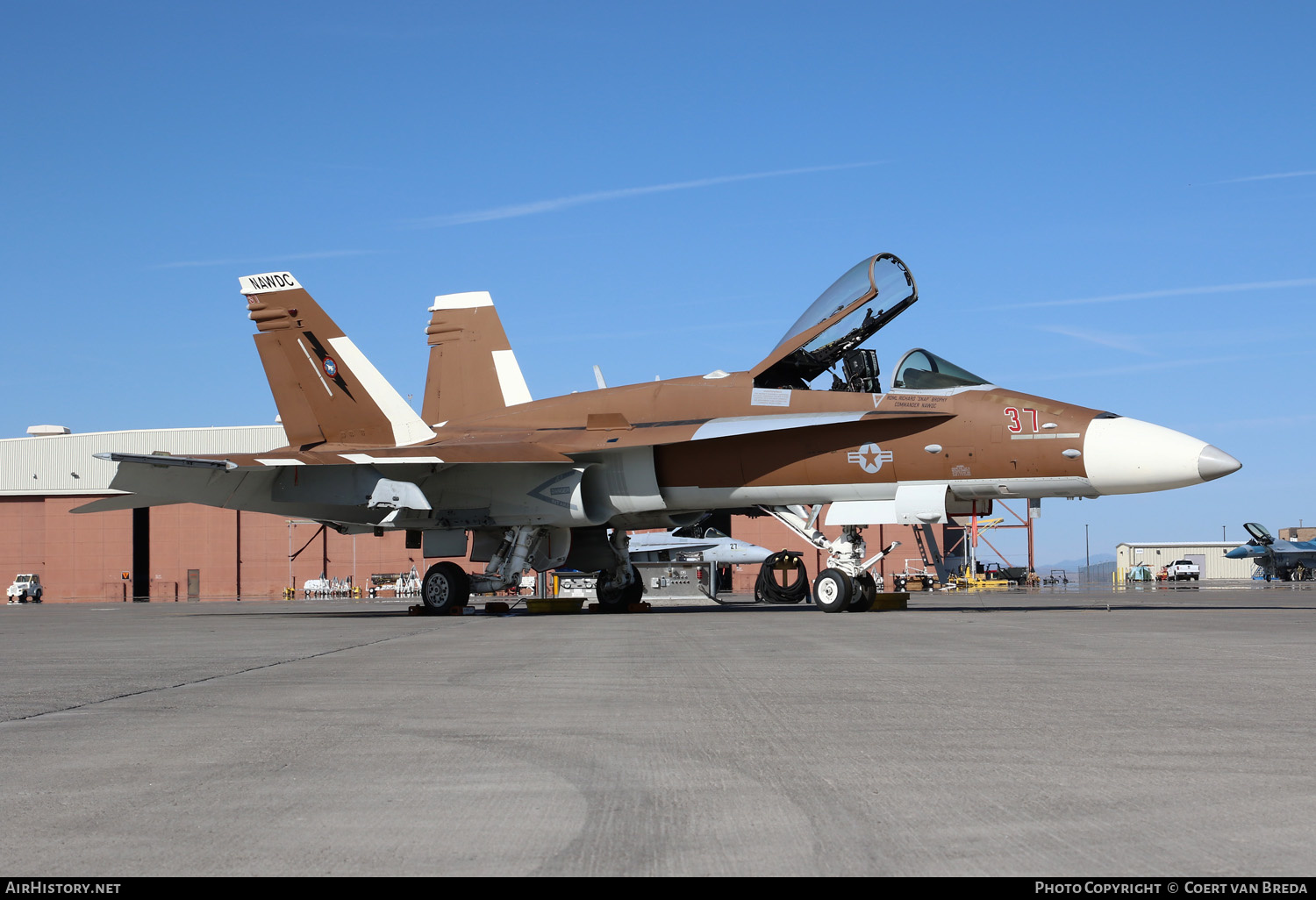 Aircraft Photo of 164646 | McDonnell Douglas F/A-18C Hornet | USA - Navy | AirHistory.net #179551