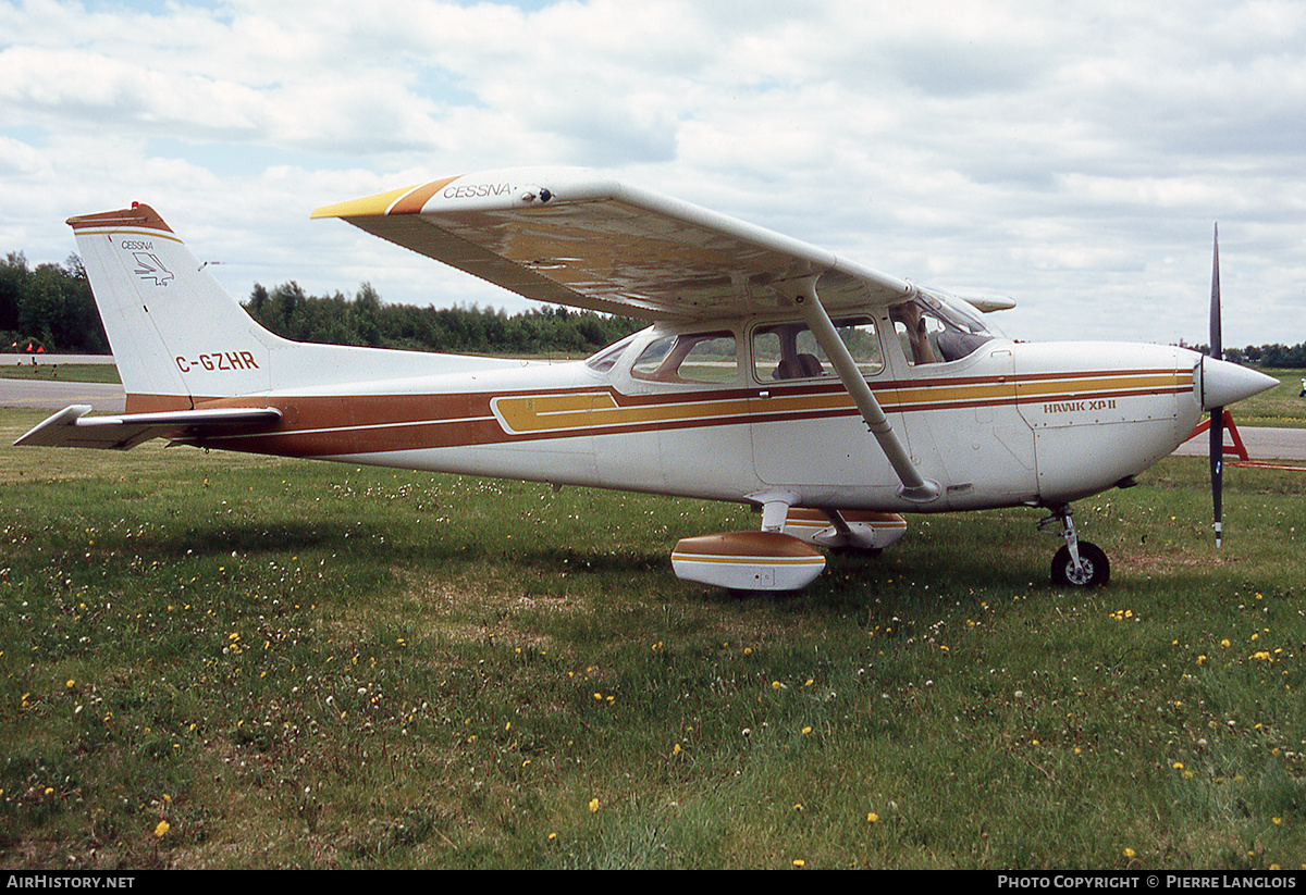 Aircraft Photo of C-GZHR | Cessna R172K Hawk XP II | AirHistory.net #179618
