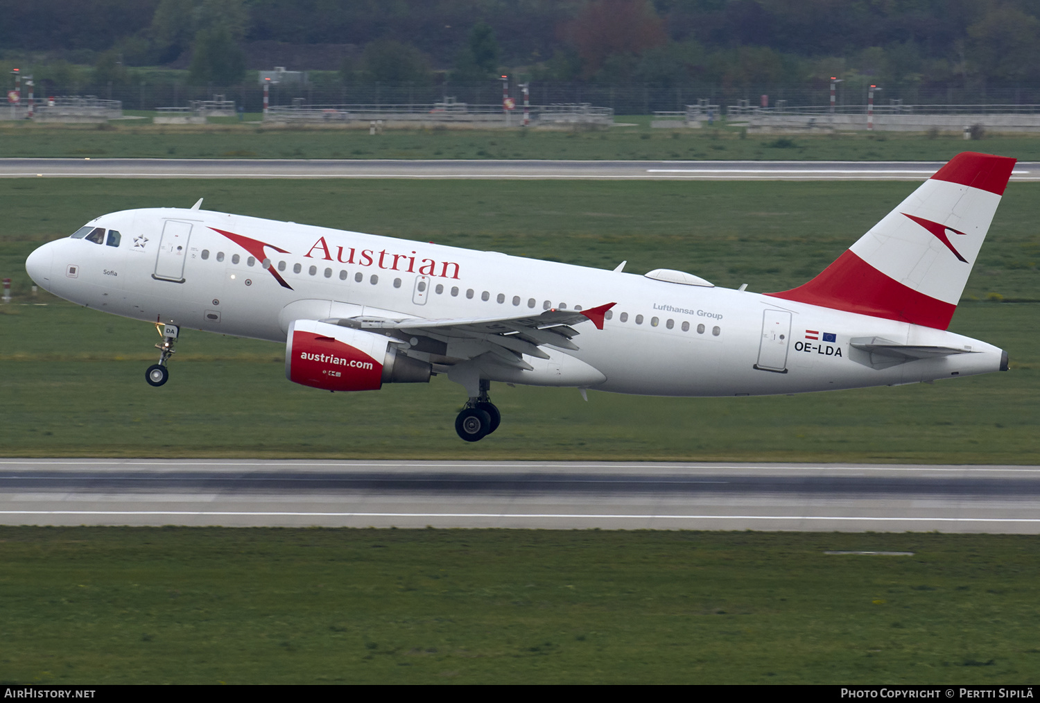 Aircraft Photo of OE-LDA | Airbus A319-112 | Austrian Airlines | AirHistory.net #179659