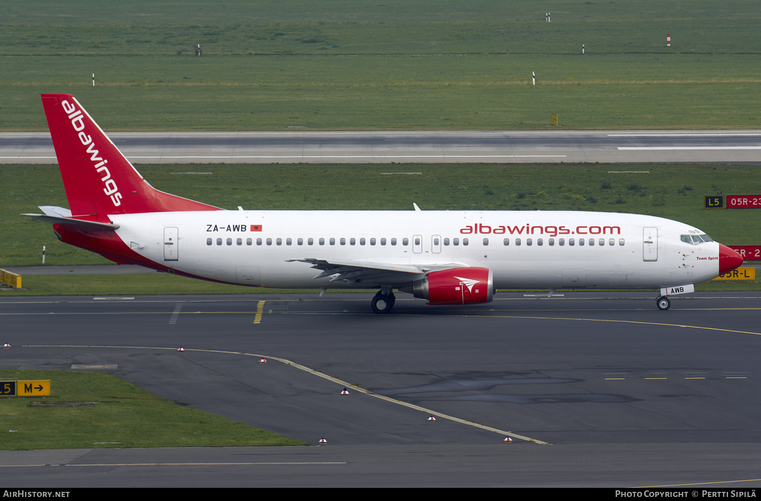 Aircraft Photo of ZA-AWB | Boeing 737-408 | Albawings | AirHistory.net #179673