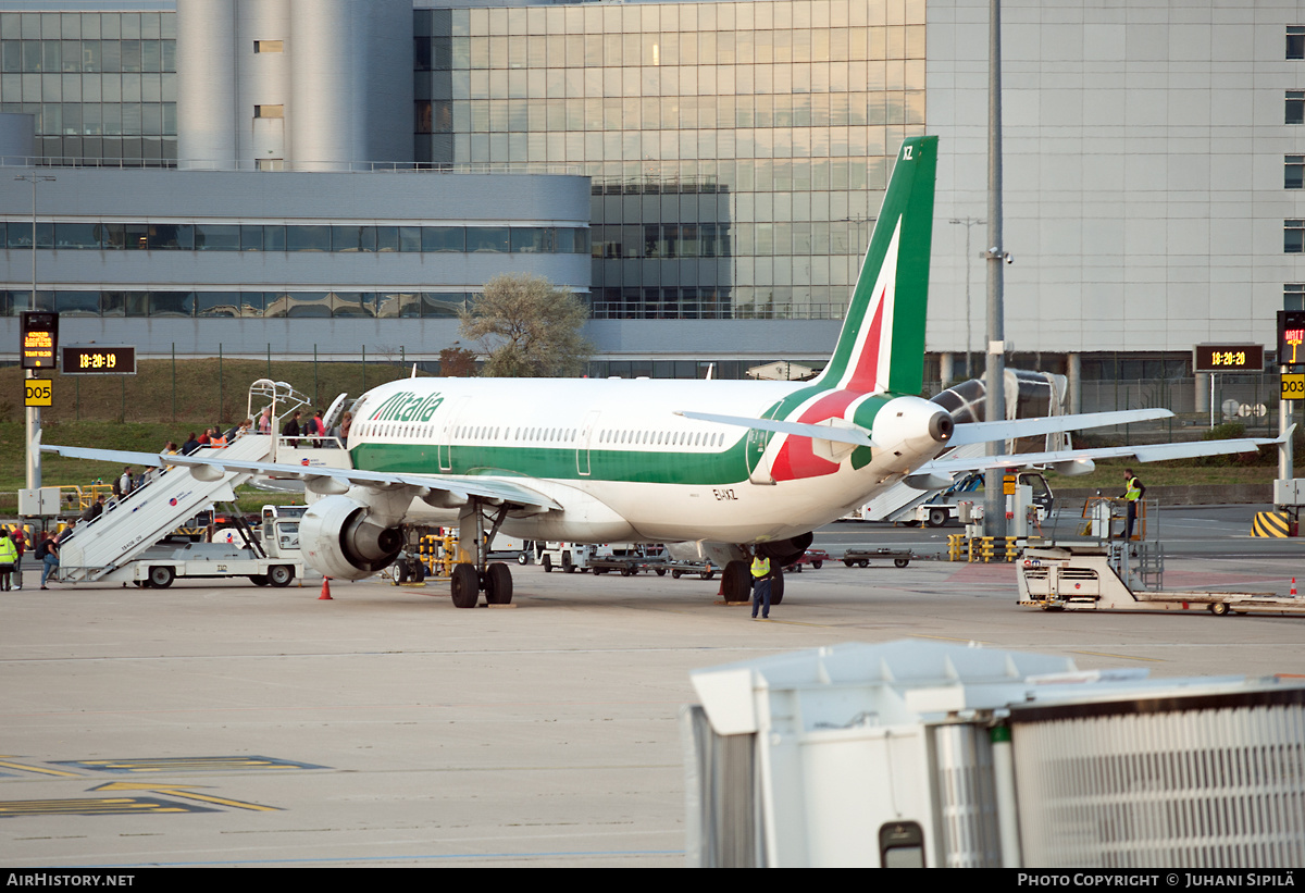 Aircraft Photo of EI-IXZ | Airbus A321-112 | Alitalia | AirHistory.net #179704