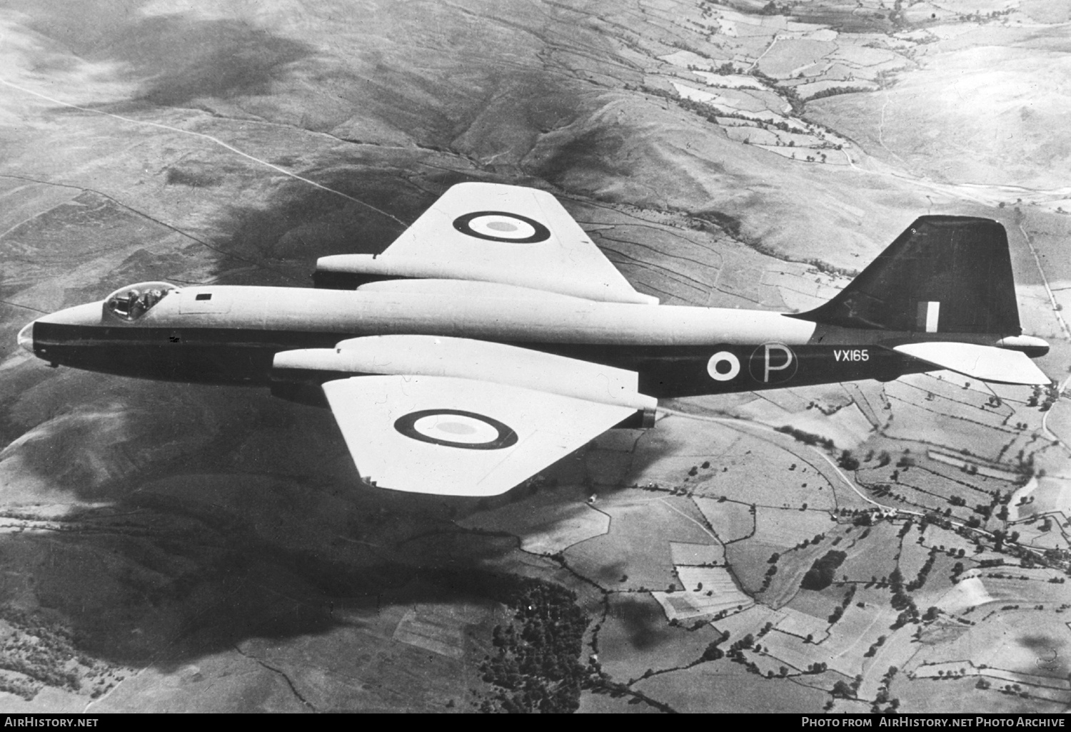 Aircraft Photo of VX165 | English Electric Canberra B2 | UK - Air Force | AirHistory.net #179720