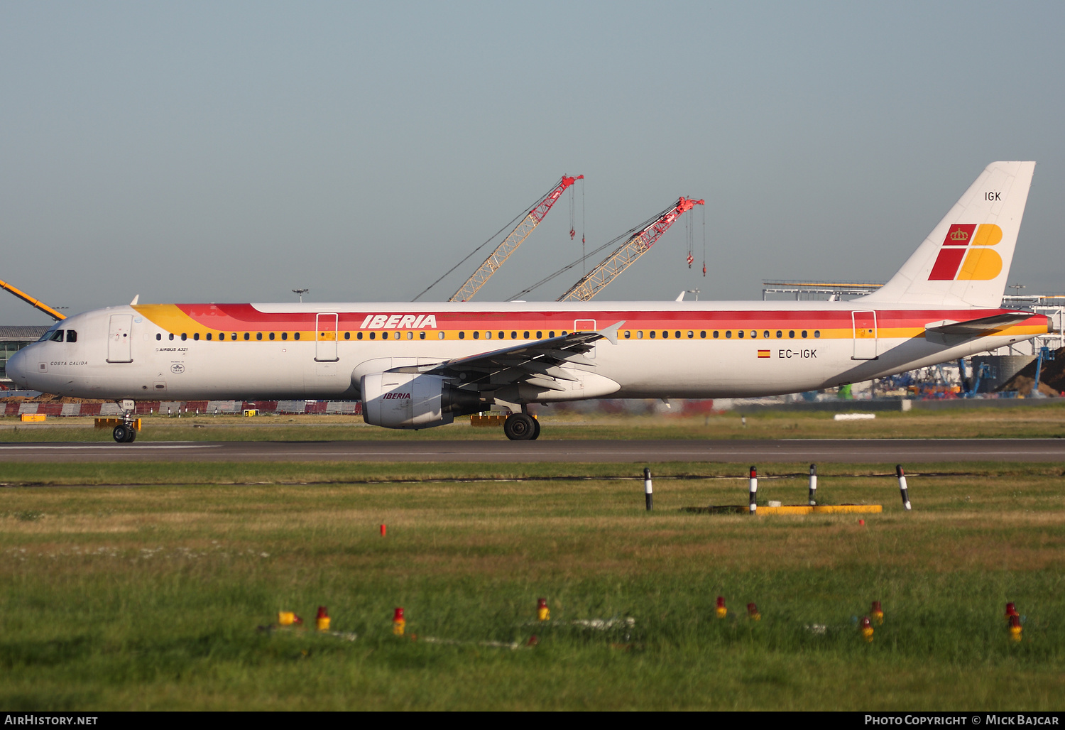 Aircraft Photo of EC-IGK | Airbus A321-213 | Iberia | AirHistory.net #179763
