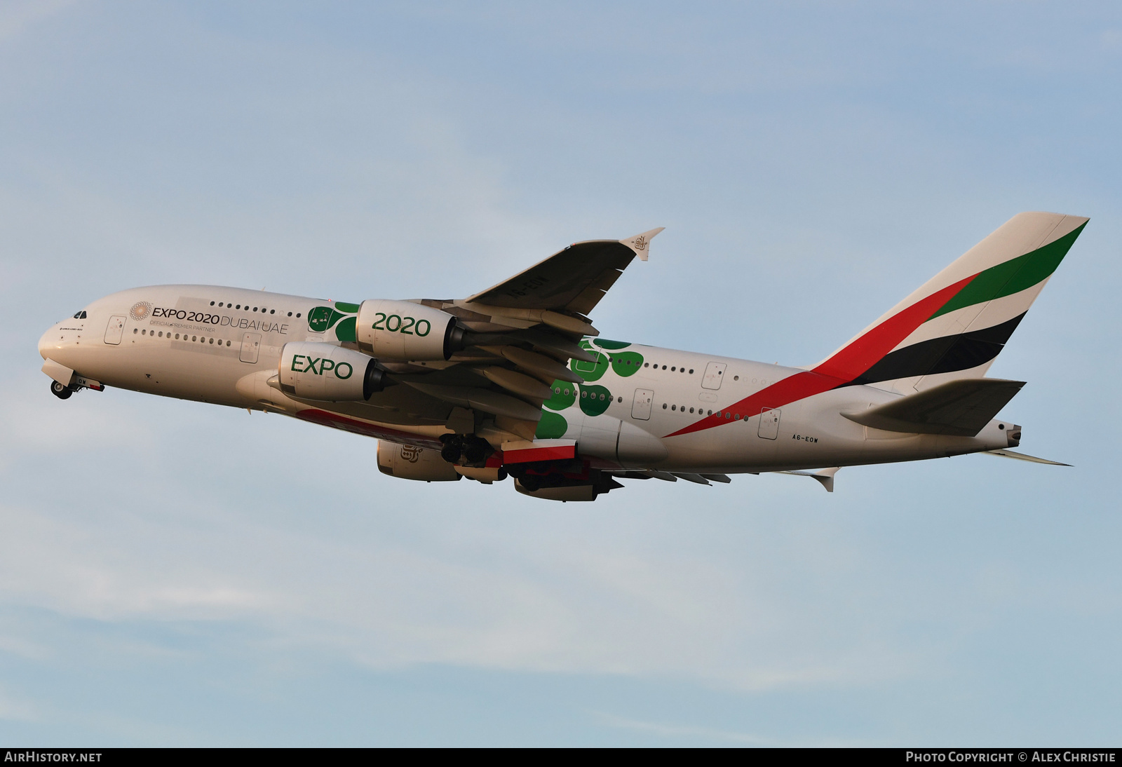 Aircraft Photo of A6-EOW | Airbus A380-861 | Emirates | AirHistory.net #179838