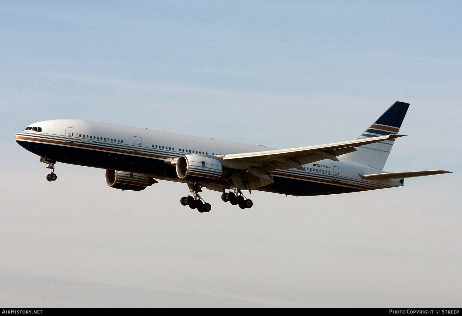Aircraft Photo of EC-MUA | Boeing 777-212/ER | Privilege Style | AirHistory.net #179934