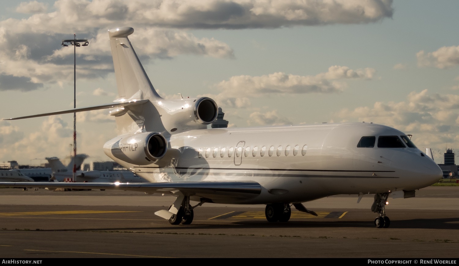 Aircraft Photo of PH-TLP | Dassault Falcon 7X | AirHistory.net #180026