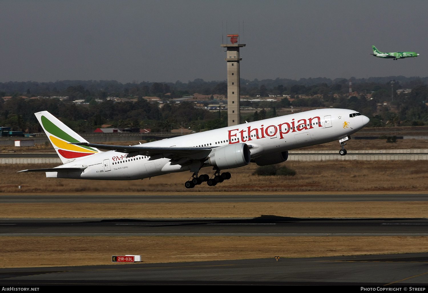 Aircraft Photo of ET-ANO | Boeing 777-260/LR | Ethiopian Airlines | AirHistory.net #180062