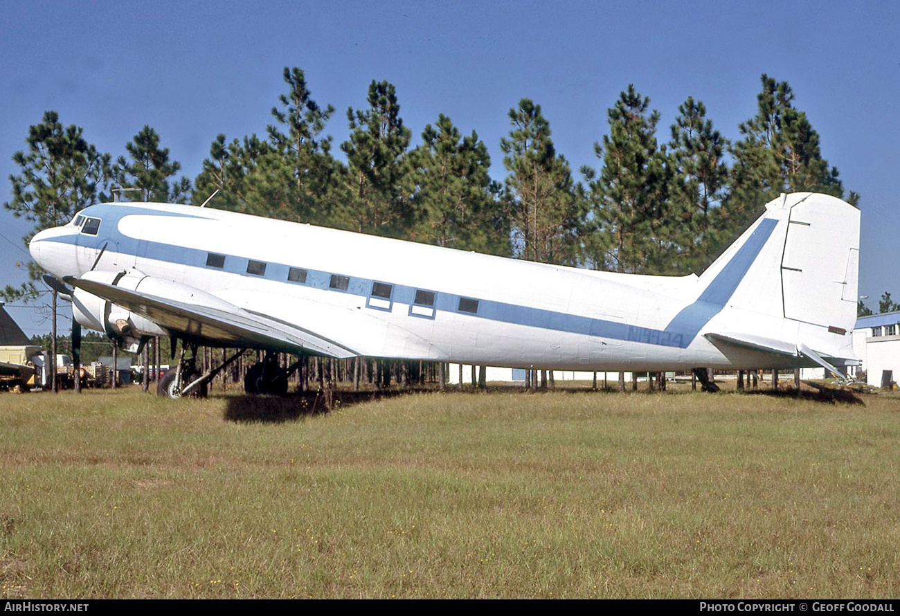 Aircraft Photo of N19924 | Douglas DC-3A | AirHistory.net #180093