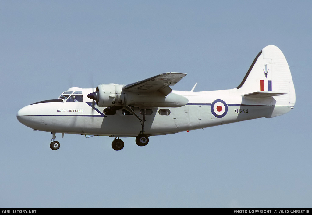 Aircraft Photo of G-BXES / XL954 | Hunting Percival P.66 Pembroke C.1 | UK - Air Force | AirHistory.net #180115