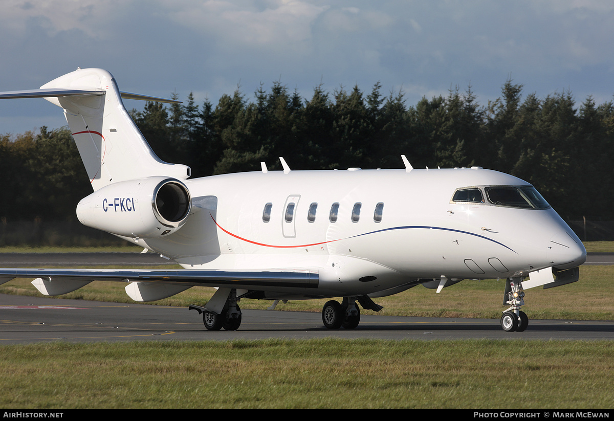 Aircraft Photo of C-FKCI | Bombardier Challenger 300 (BD-100-1A10) | AirHistory.net #180172