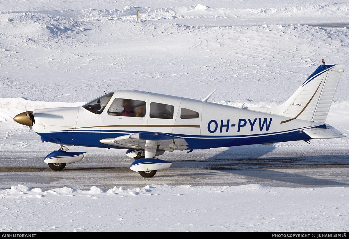 Aircraft Photo of OH-PYW | Piper PA-28-181 Cherokee Archer II | AirHistory.net #180224