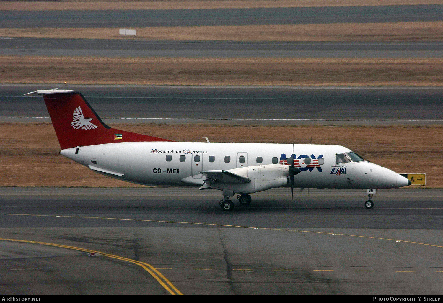 Aircraft Photo of C9-MEI | Embraer EMB-120RT Brasilia | MEX - Moçambique Expresso | AirHistory.net #180329