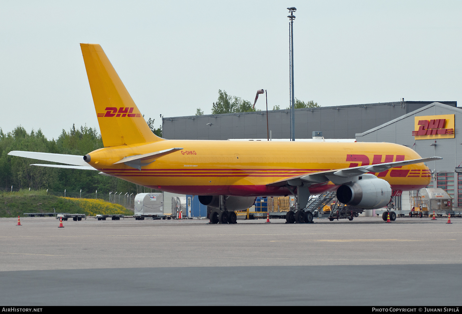Aircraft Photo of G-DHKG | Boeing 757-236(PCF) | DHL International | AirHistory.net #180369