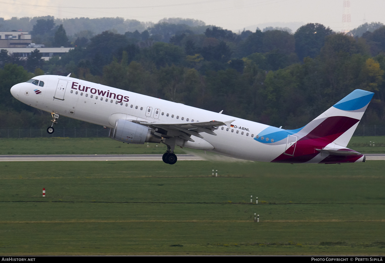 Aircraft Photo of D-ABNL | Airbus A320-214 | Eurowings | AirHistory.net #180376