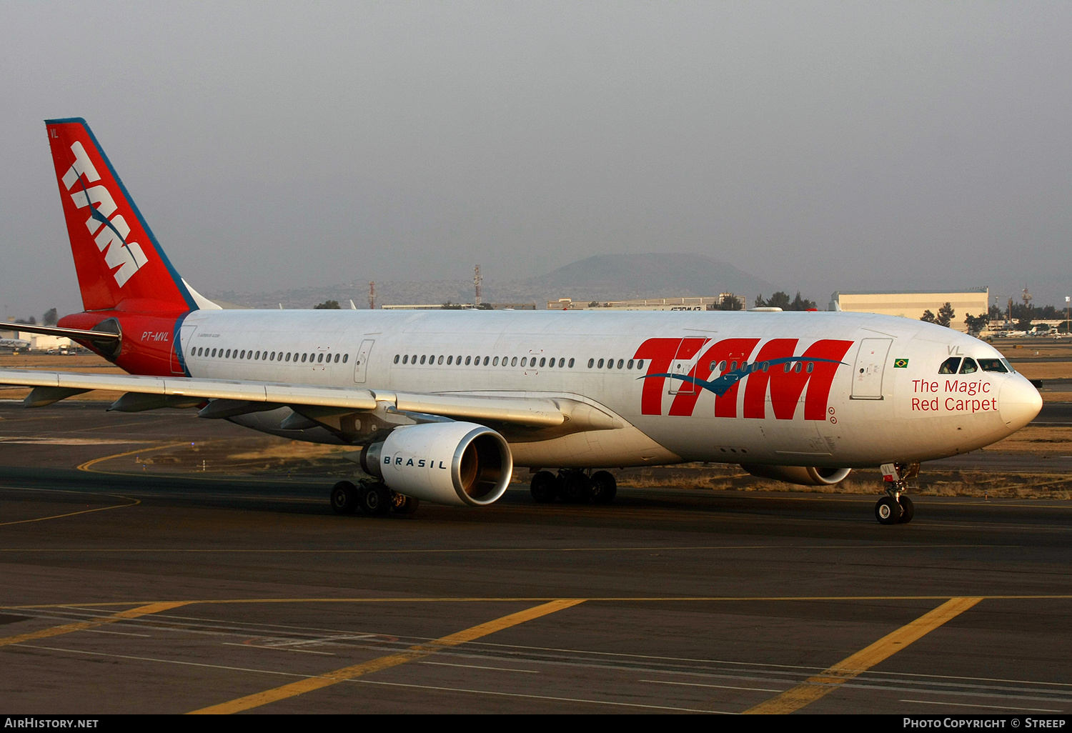 Aircraft Photo of PT-MVL | Airbus A330-203 | TAM Linhas Aéreas | AirHistory.net #180445