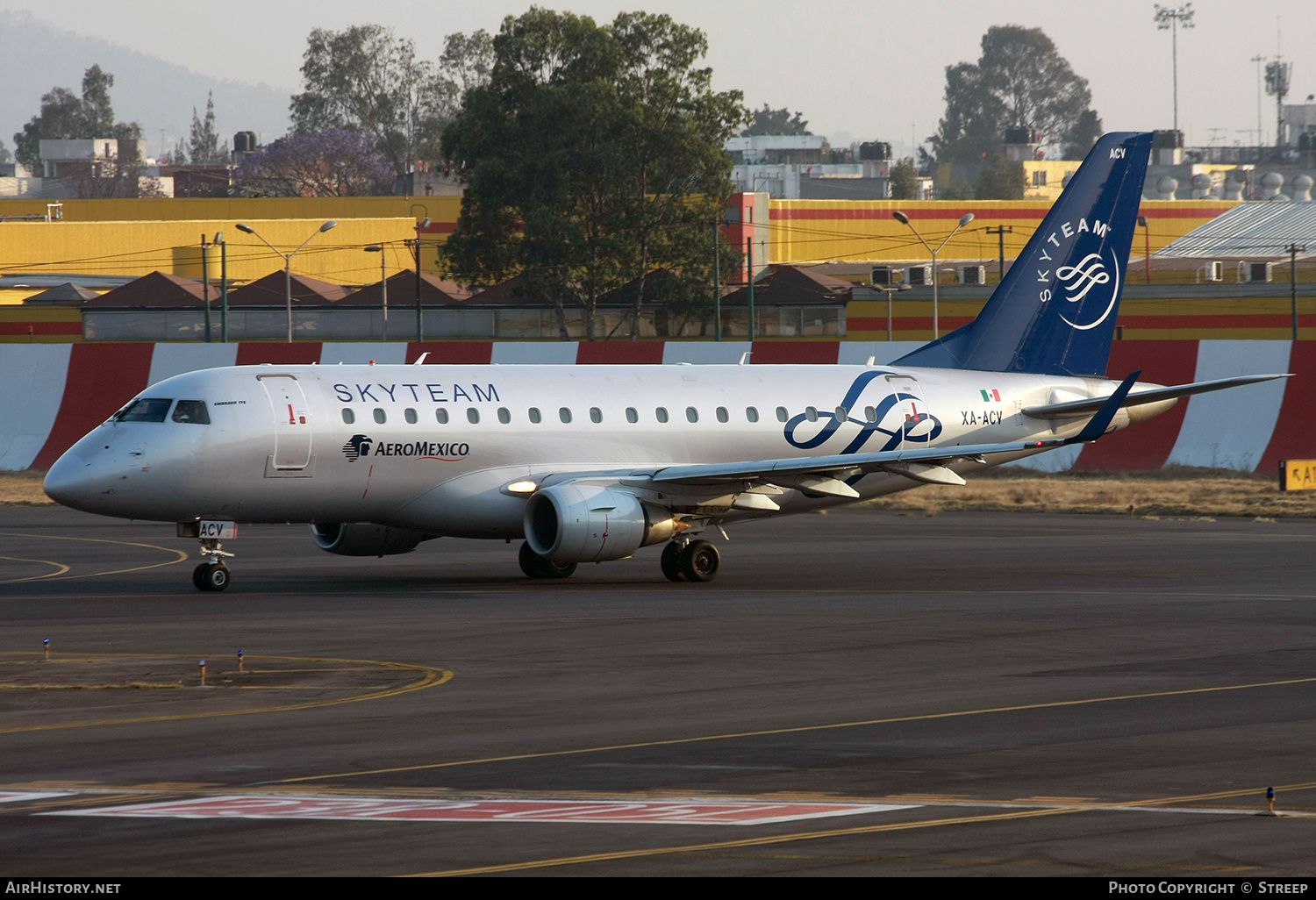Aircraft Photo of XA-ACV | Embraer 170SU (ERJ-170-100SU) | AeroMéxico Connect | AirHistory.net #180449