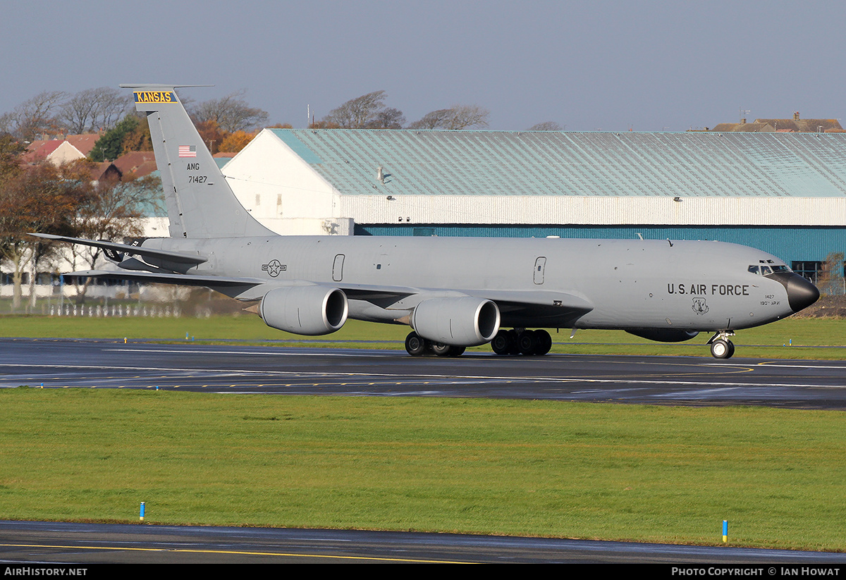 Aircraft Photo of 57-1427 / 71427 | Boeing KC-135R Stratotanker | USA - Air Force | AirHistory.net #180525
