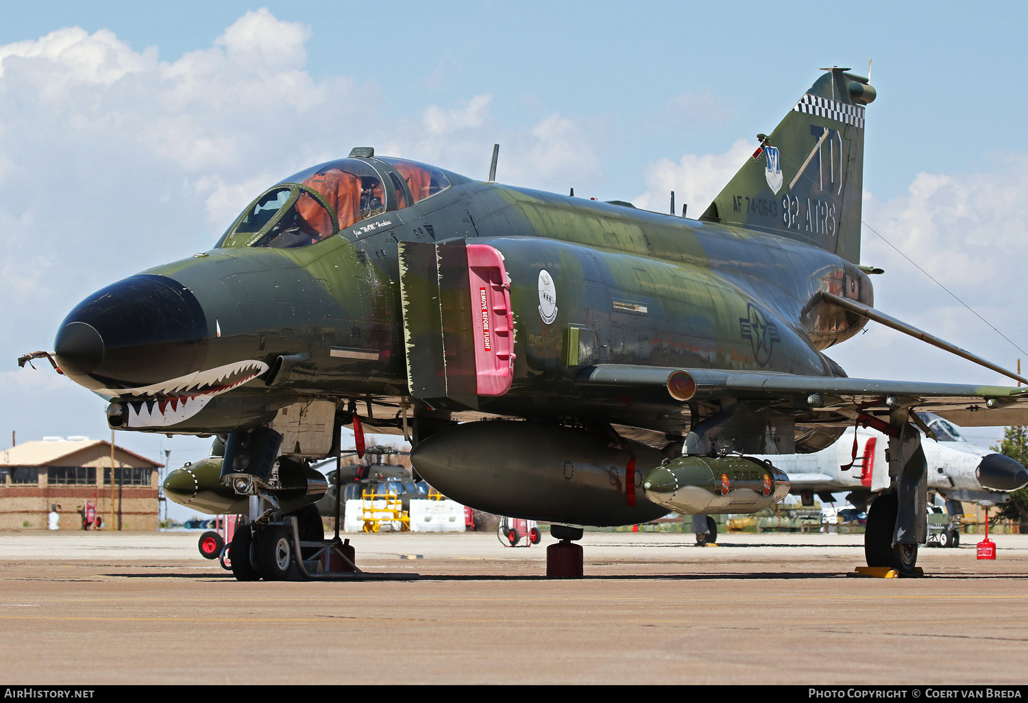 Aircraft Photo of 74-0643 / AF74-0643 | McDonnell Douglas QF-4E Phantom II | USA - Air Force | AirHistory.net #180544