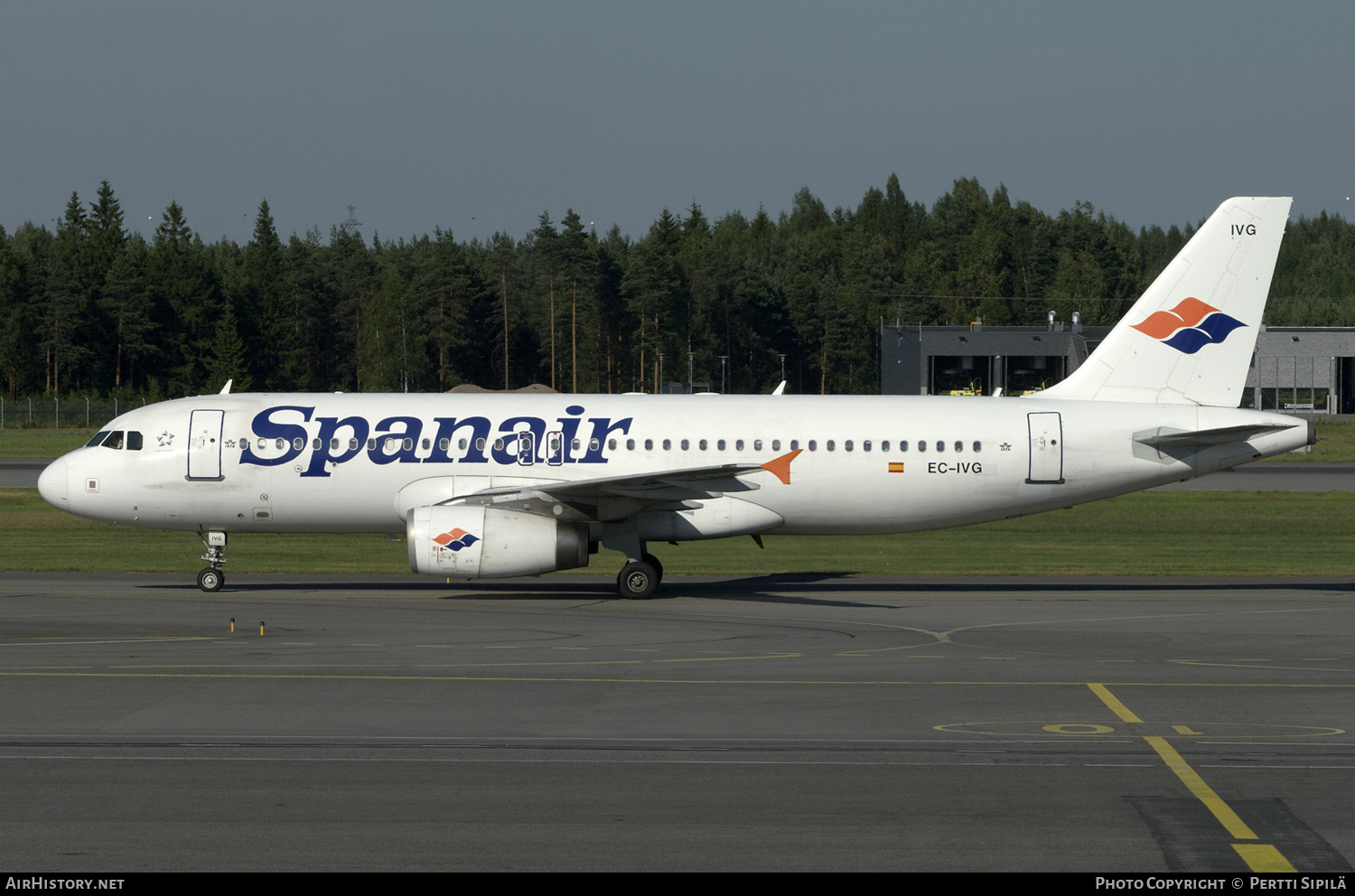 Aircraft Photo of EC-IVG | Airbus A320-232 | Spanair | AirHistory.net #180574