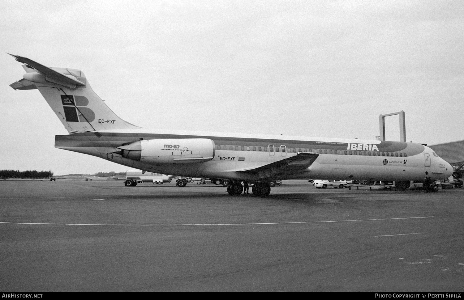 Aircraft Photo of EC-EXF | McDonnell Douglas MD-87 (DC-9-87) | Iberia | AirHistory.net #180599