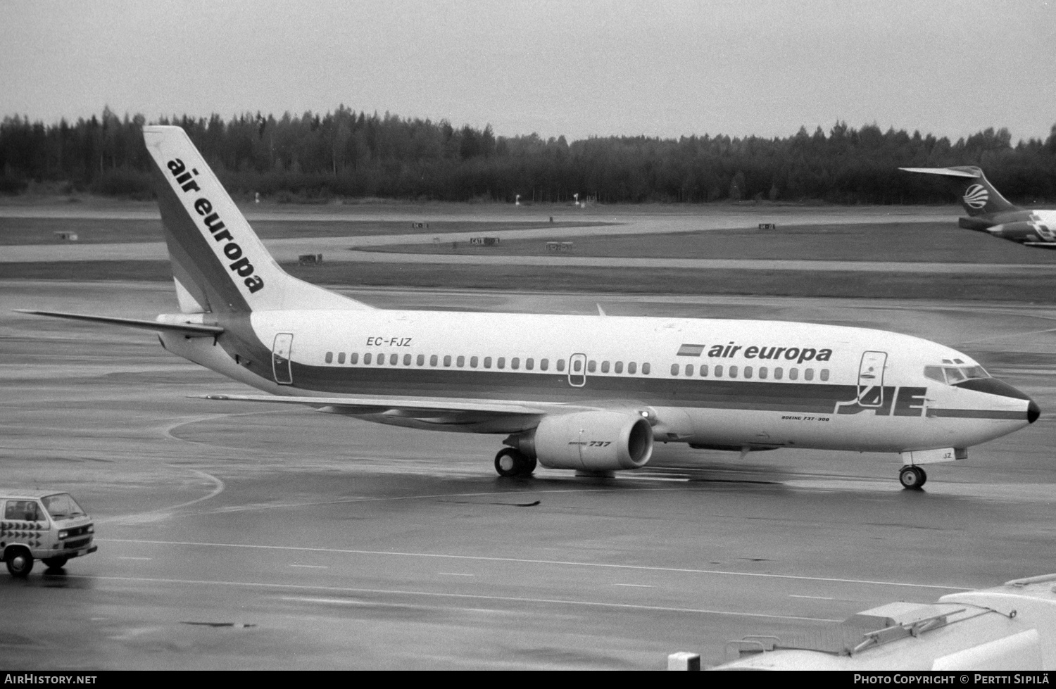 Aircraft Photo of EC-FJZ | Boeing 737-3Y0 | Air Europa | AirHistory.net #180604