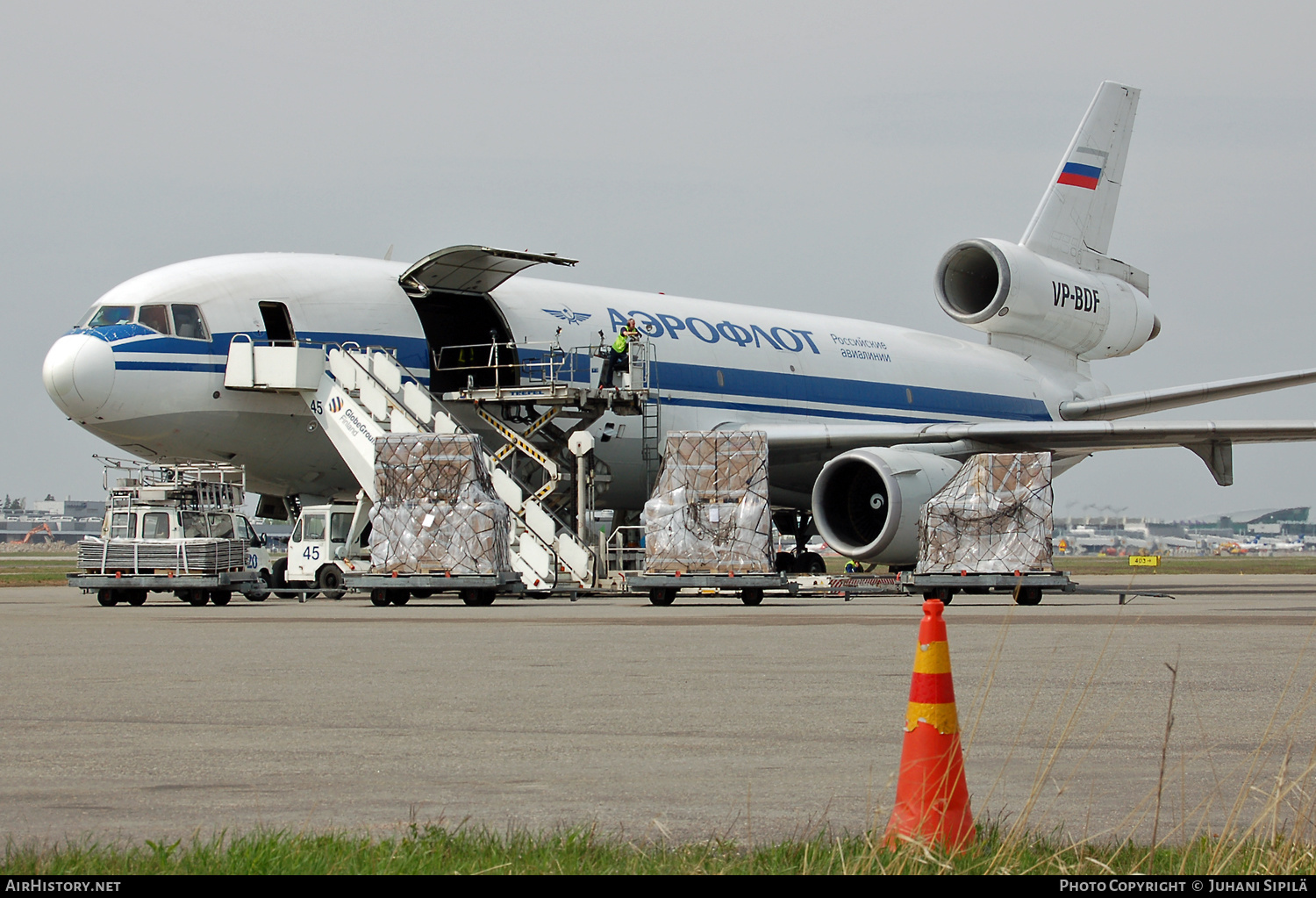 Aircraft Photo of VP-BDF | McDonnell Douglas DC-10-40(F) | Aeroflot - Russian Airlines Cargo | AirHistory.net #180626