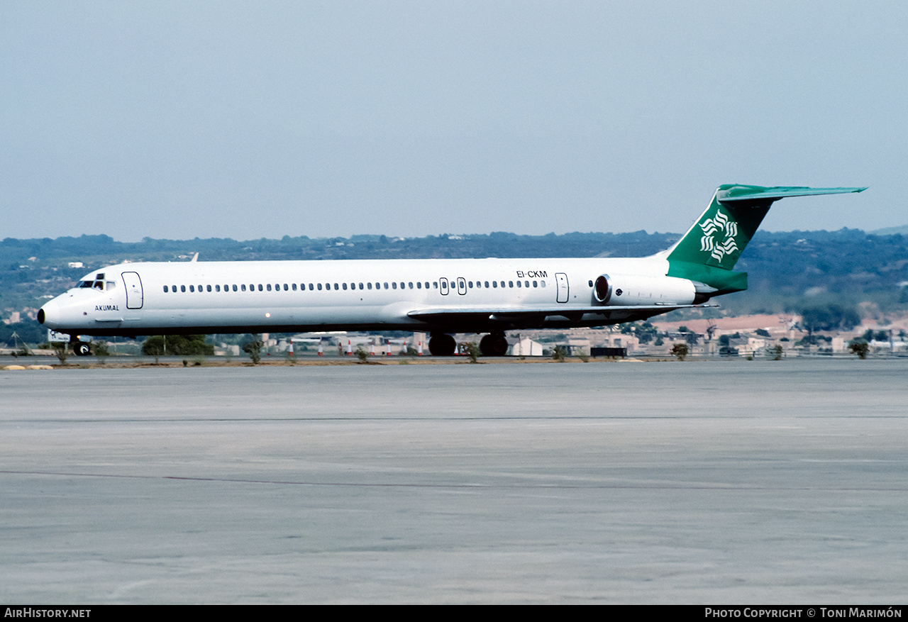 Aircraft Photo of EI-CKM | McDonnell Douglas MD-83 (DC-9-83) | Oasis International Airlines | AirHistory.net #180761