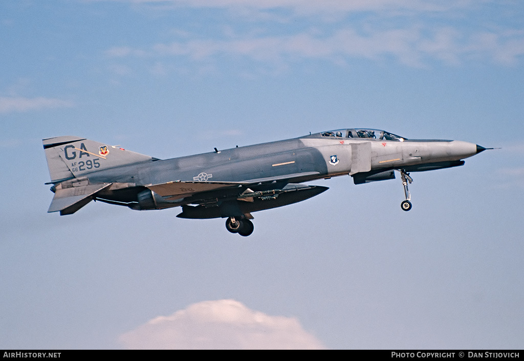 Aircraft Photo of 66-0295 / AF66-295 | McDonnell Douglas F-4E Phantom II | USA - Air Force | AirHistory.net #180798