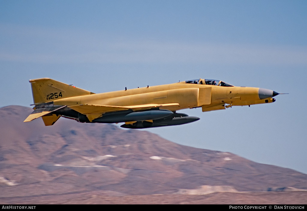 Aircraft Photo of 69-7254 / AF69-254 | McDonnell Douglas F-4G Phantom II | USA - Air Force | AirHistory.net #180801