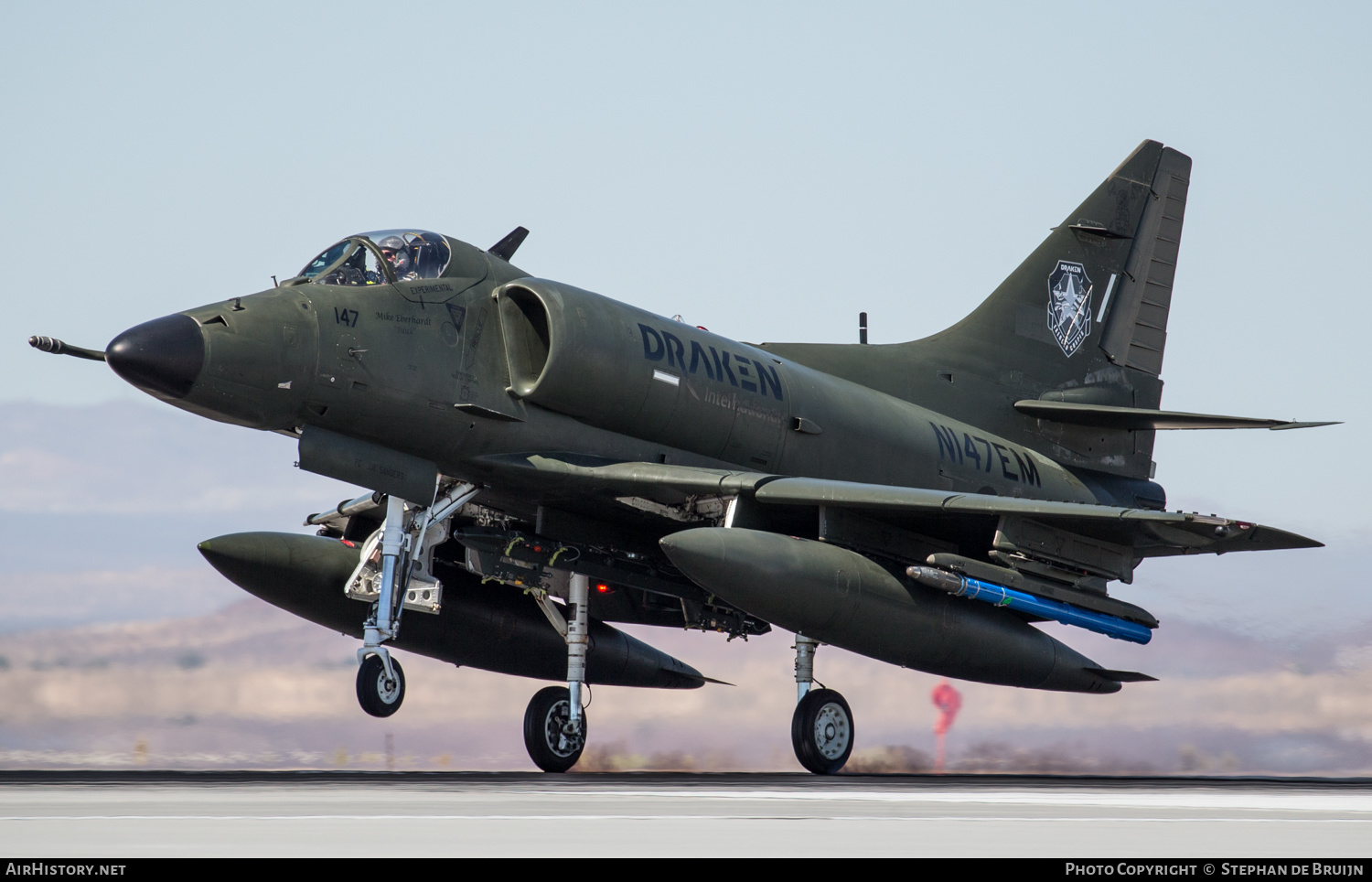 Aircraft Photo of N147EM | Douglas A-4K Skyhawk | Draken International | AirHistory.net #180848