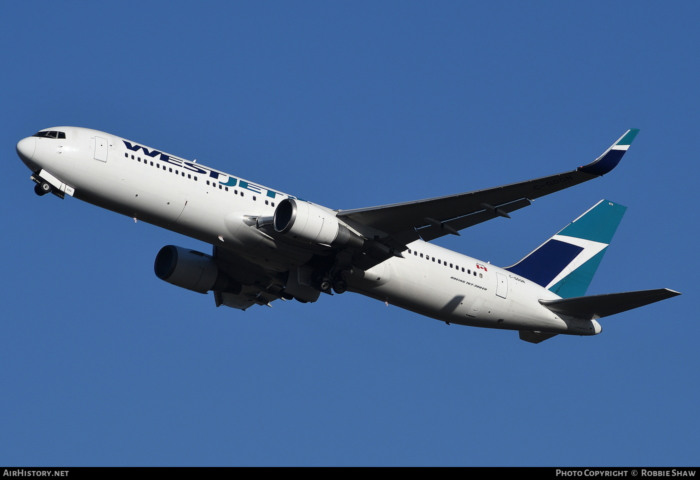 Aircraft Photo of C-GOGN | Boeing 767-338/ER | WestJet | AirHistory.net #180883