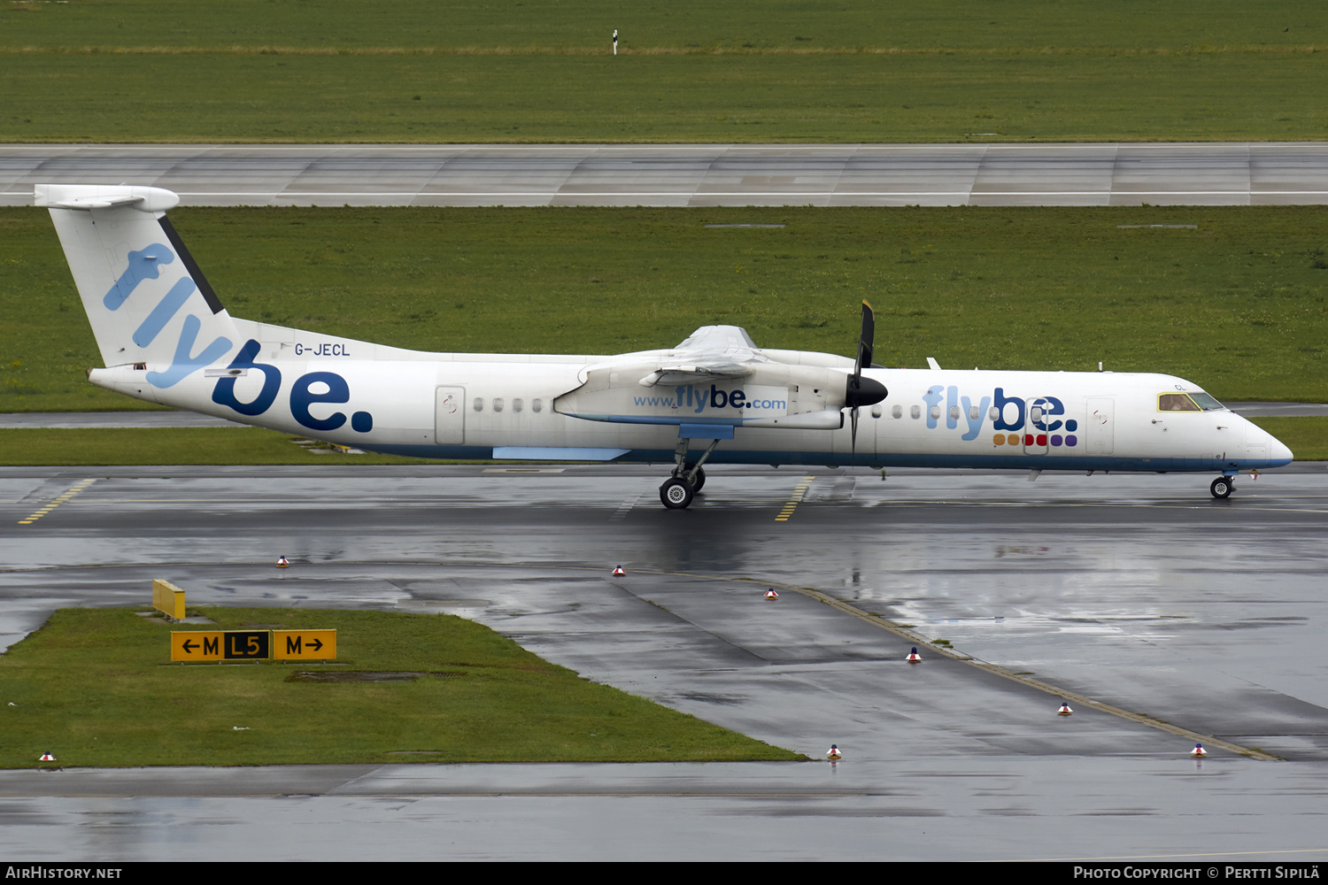 Aircraft Photo of G-JECL | Bombardier DHC-8-402 Dash 8 | Flybe | AirHistory.net #180896