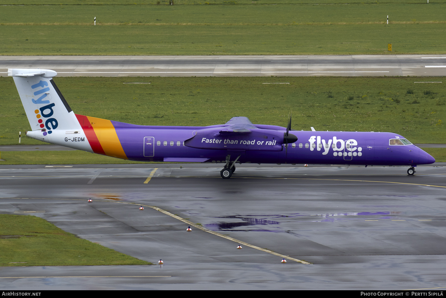 Aircraft Photo of G-JEDM | Bombardier DHC-8-402 Dash 8 | Flybe | AirHistory.net #180898