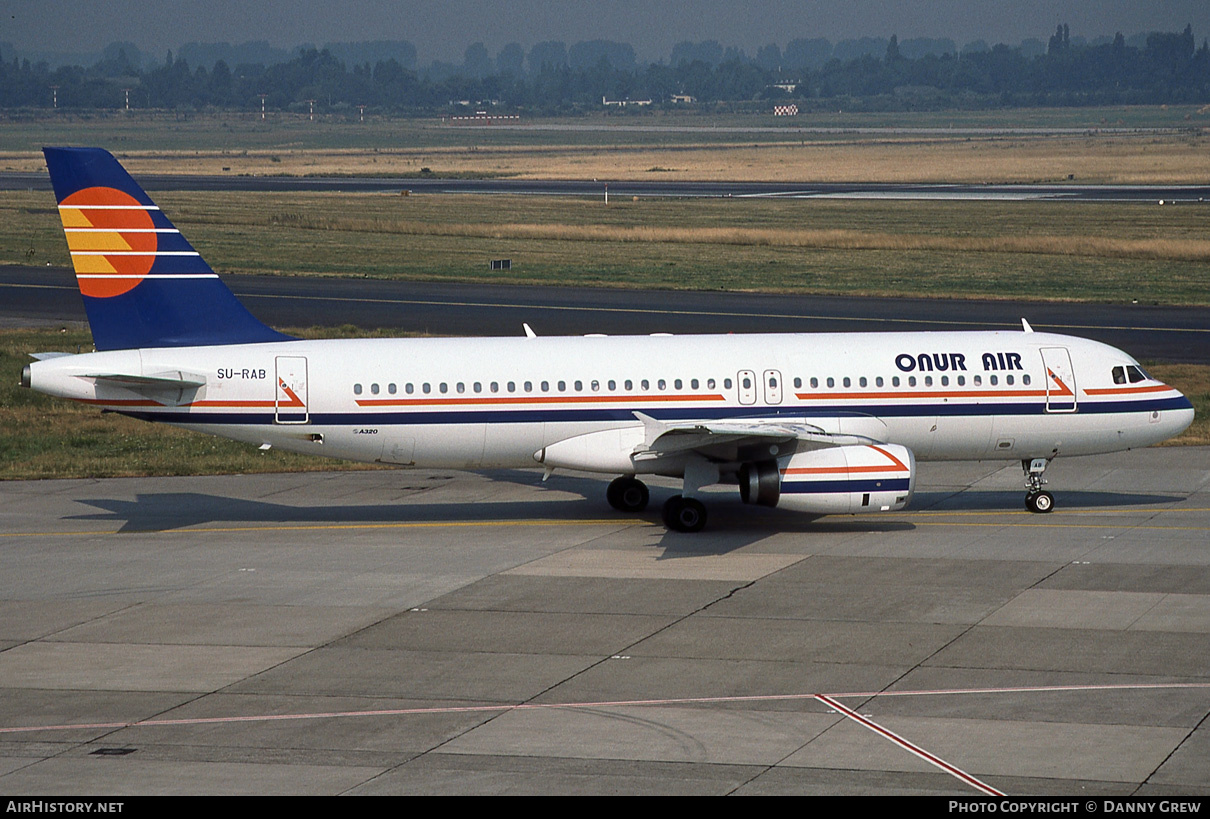 Aircraft Photo of SU-RAB | Airbus A320-231 | Onur Air | AirHistory.net #180922