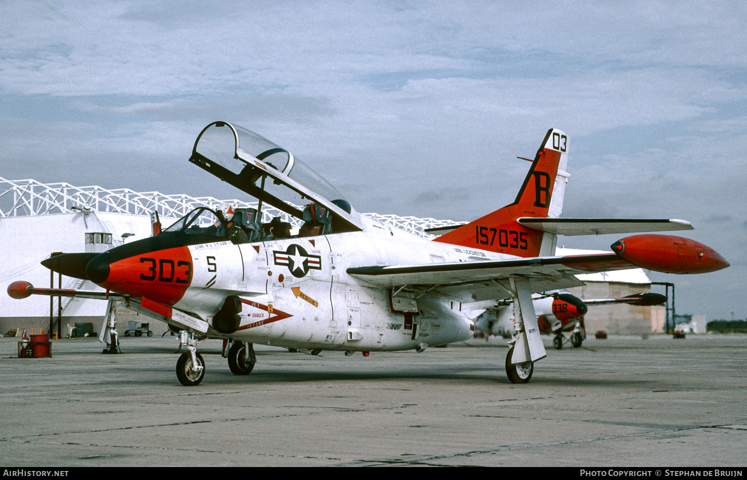 Aircraft Photo of 157035 | North American Rockwell T-2C Buckeye | USA - Navy | AirHistory.net #180978