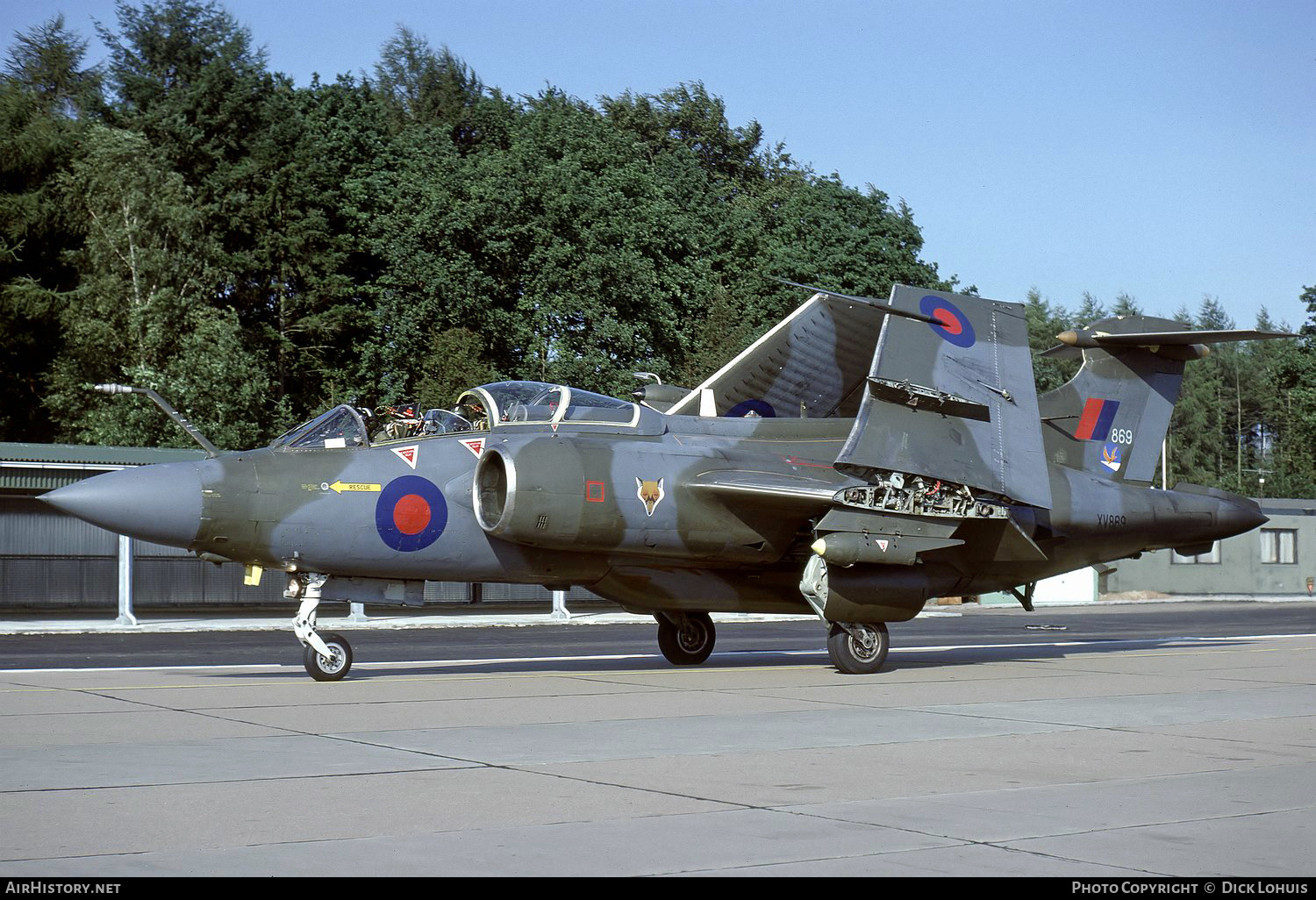 Aircraft Photo of XV869 | Hawker Siddeley Buccaneer S2B | UK - Air Force | AirHistory.net #180980