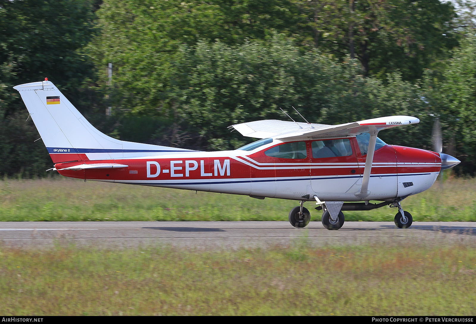 Aircraft Photo of D-EPLM | Cessna 182P Skylane II | AirHistory.net #180988