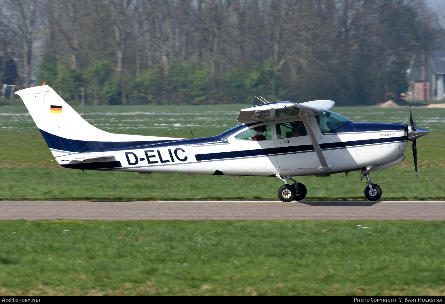 Aircraft Photo of D-ELIC | Cessna TR182 Turbo Skylane RG II | AirHistory.net #181016
