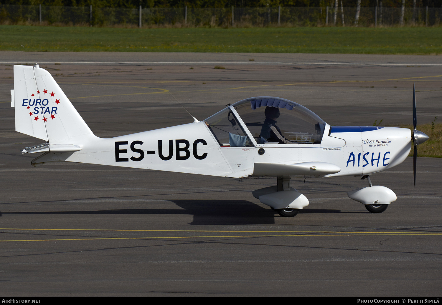 Aircraft Photo of ES-UBC | Evektor-Aerotechnik EV-97R Eurostar | AirHistory.net #181291