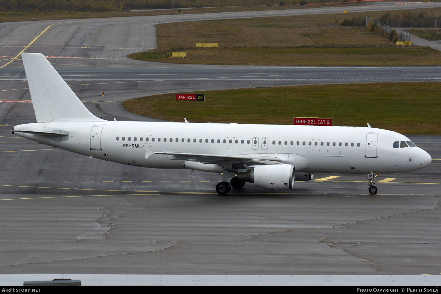 Aircraft Photo of ES-SAK | Airbus A320-214 | AirHistory.net #181300