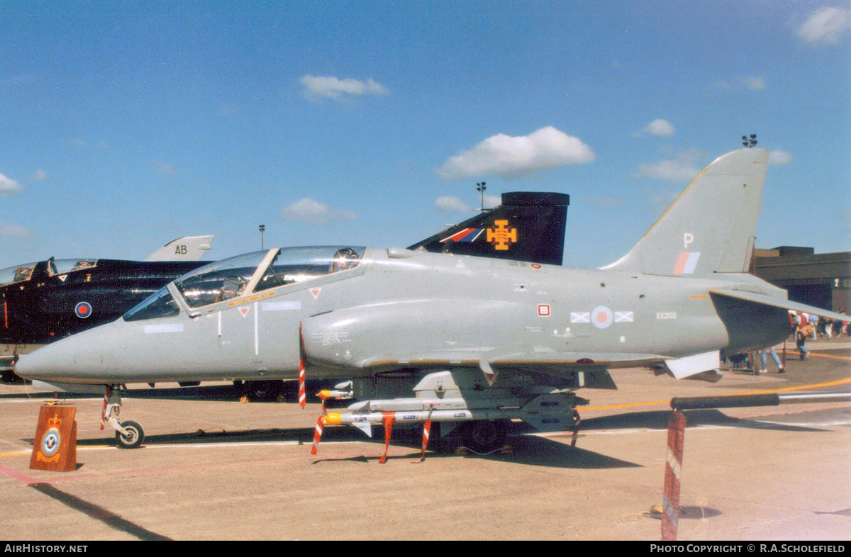 Aircraft Photo of XX202 | British Aerospace Hawk T.1A | UK - Air Force | AirHistory.net #181391