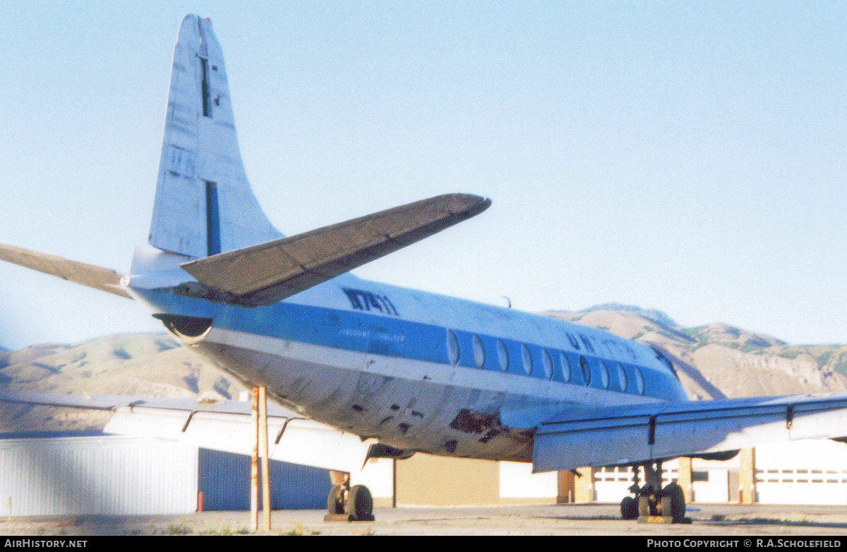 Aircraft Photo of N7411 | Vickers 745D Viscount | United Airlines | AirHistory.net #181398