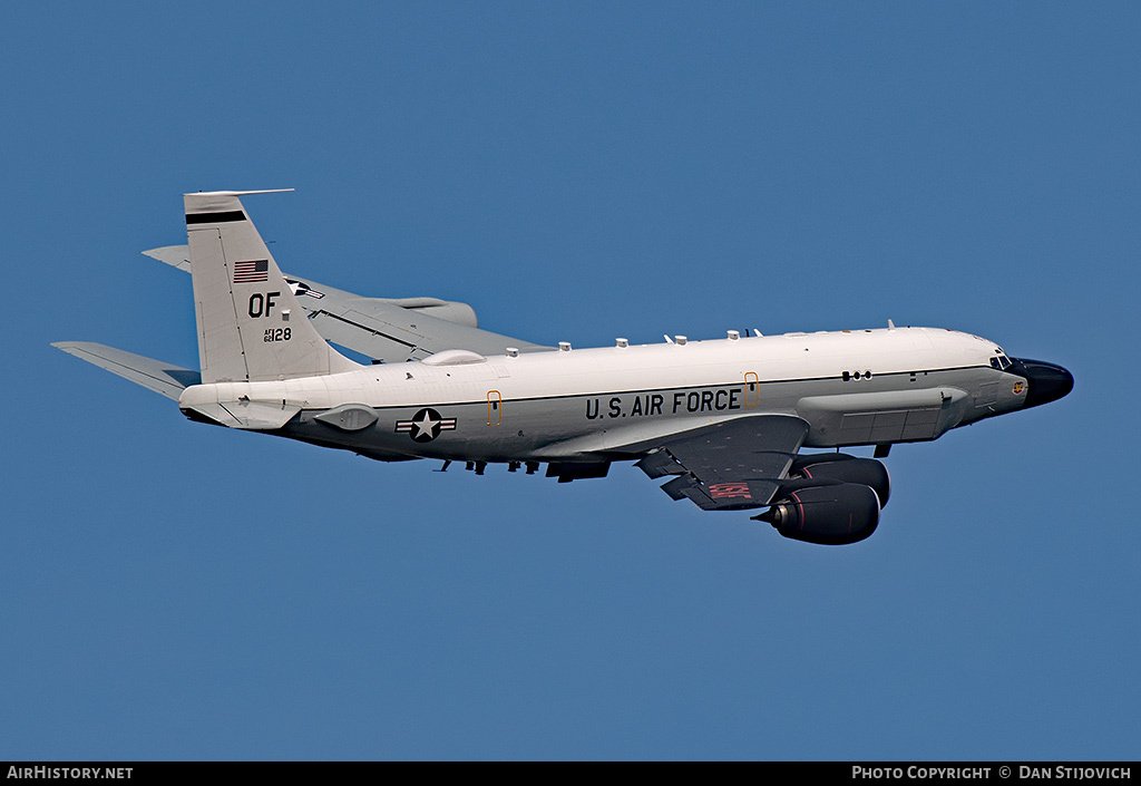 Aircraft Photo of 62-4128 / AF62-128 | Boeing RC-135S | USA - Air Force | AirHistory.net #181418