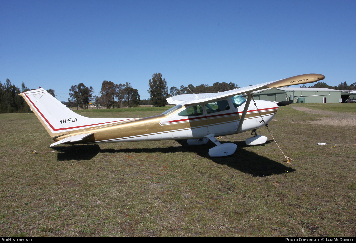 Aircraft Photo of VH-EUY | Cessna 182P Skylane | AirHistory.net #181494