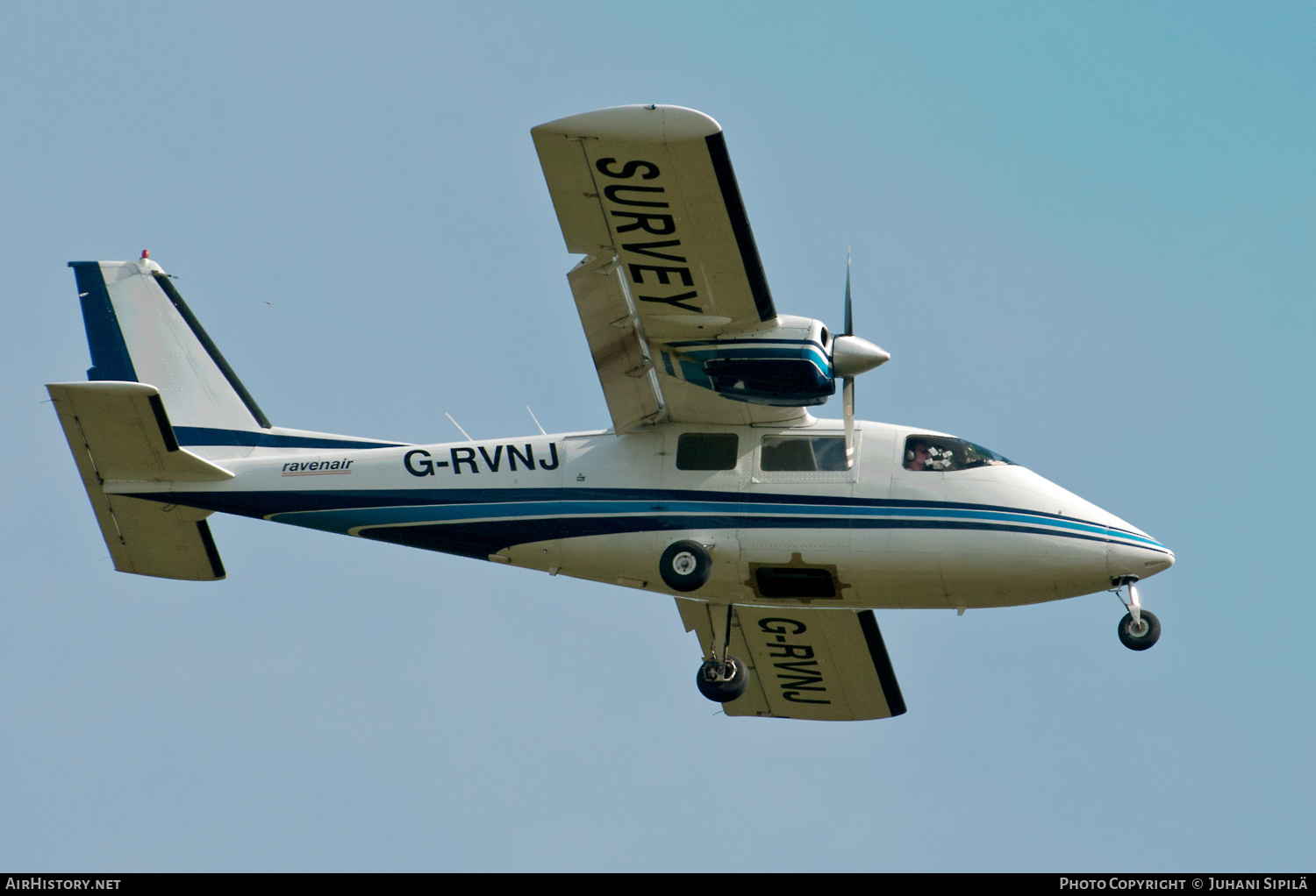 Aircraft Photo of G-RVNJ | Partenavia P-68B | Ravenair | AirHistory.net #181506