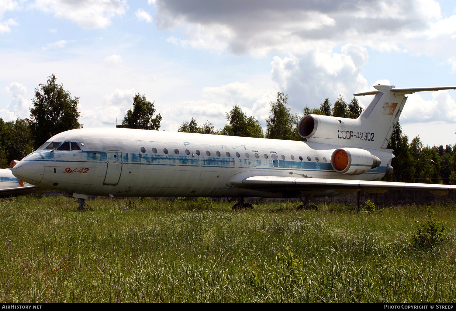 Aircraft Photo of CCCP-42302 | Yakovlev Yak-42 | Aeroflot | AirHistory.net #181511