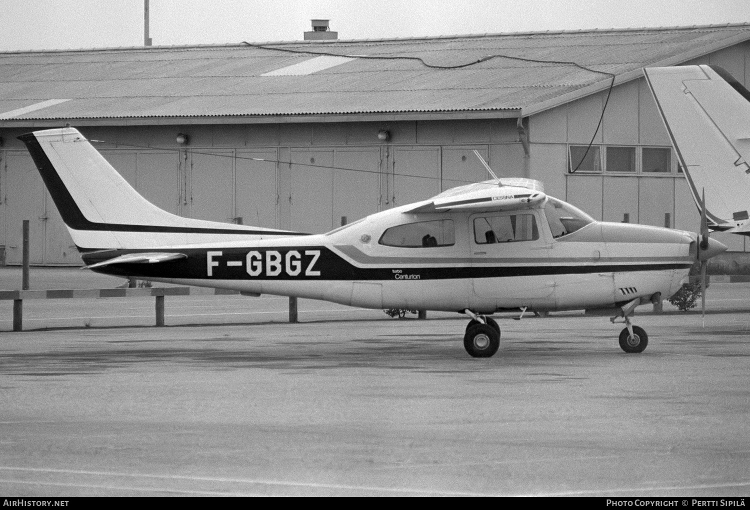 Aircraft Photo of F-GBGZ | Cessna T210L Turbo Centurion | AirHistory.net #181563