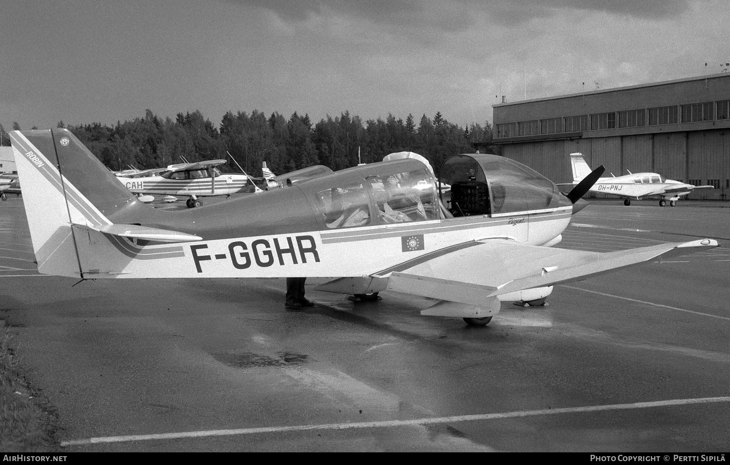 Aircraft Photo of F-GGHR | Robin DR-400-180 Regent | AirHistory.net #181572