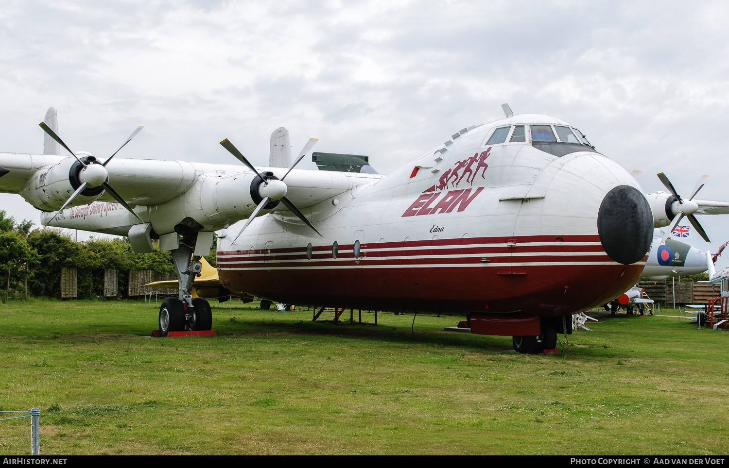 Aircraft Photo of G-APRL | Armstrong Whitworth AW-650 Argosy 101 | Elan Overnight Delivery System | AirHistory.net #181574